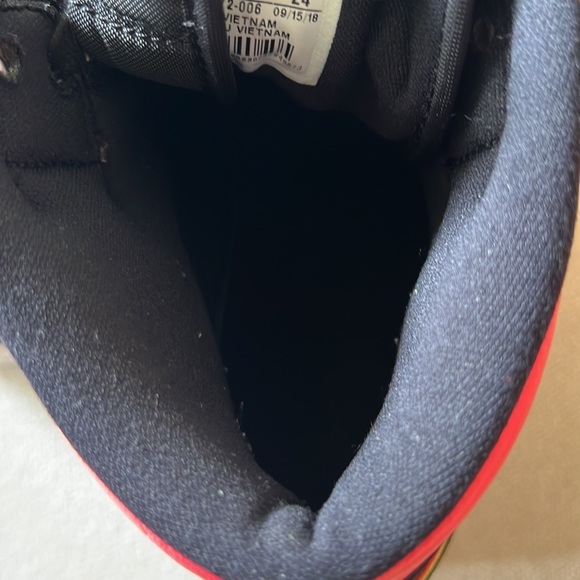 Nike At Jordan 1 womens size 7 - Picture 5 of 10